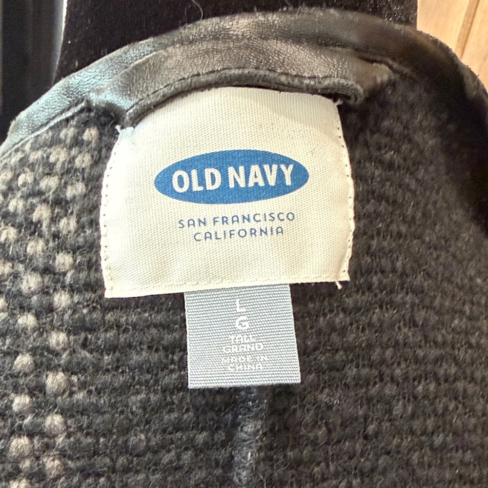 Old Navy Black and Gray Checkered Sweater Coat Size Large Tall - Picture 5 of 6